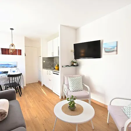 Le Village - C5 235 By Interhome * Сен-Рафаэль